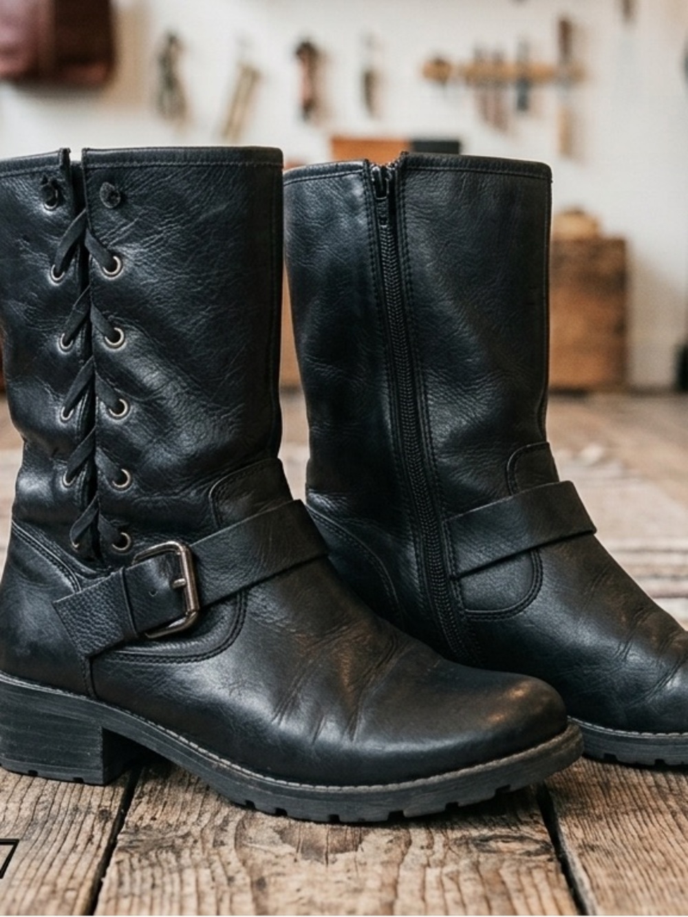 Soffit Leather Mid Calf Biker Boots Size 6.5